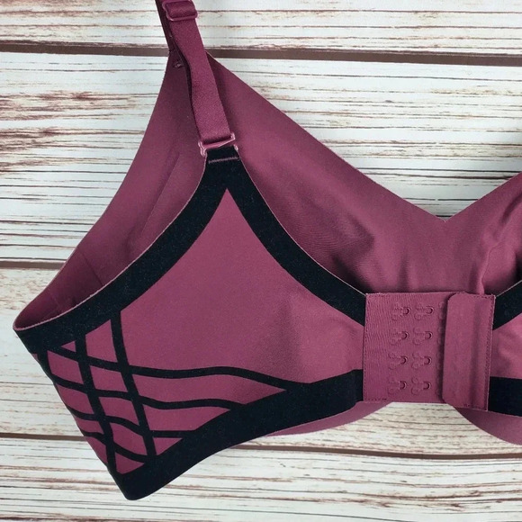 Honeylove Burgundy and Black Bra - Picture 7 of 12